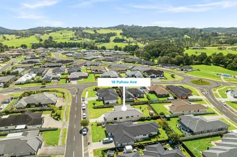 Photo of property in 18 Pahau Avenue, Tikipunga, Whangarei, 0112