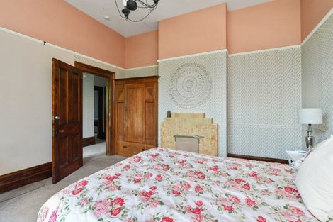 Photo of property in 70 Gladstone Road, Dalmore, Dunedin, 9010