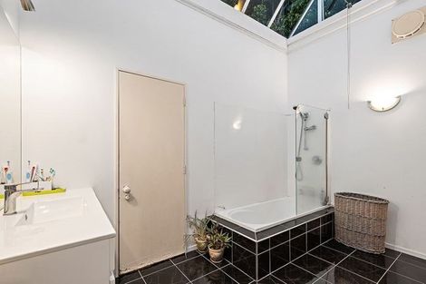 Photo of property in 1/350 Royal Road, Massey, Auckland, 0614