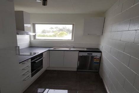 Photo of property in 33 Seddon Road, Frankton, Hamilton, 3204