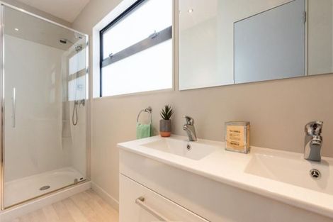 Photo of property in 23 Groves Road, Raumati Beach, Paraparaumu, 5032