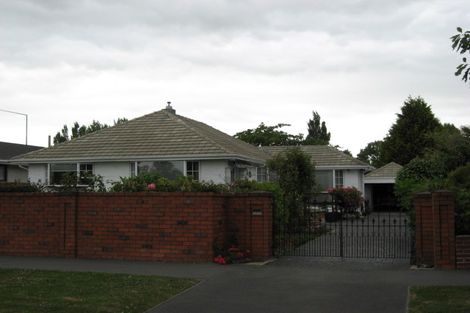 Photo of property in 3 Burnside Crescent, Burnside, Christchurch, 8053