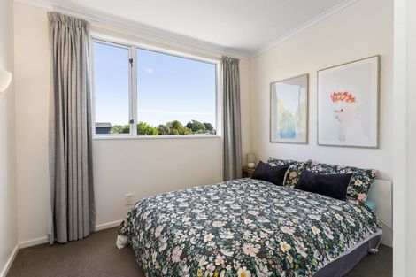 Photo of property in 37 Tainui Street, Somerfield, Christchurch, 8024