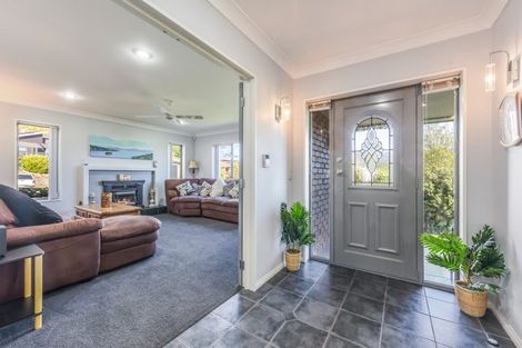 Photo of property in 5 Fantail Heights, Picton, 7220