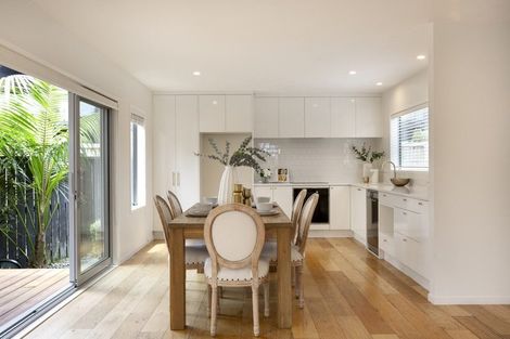 Photo of property in 89 Taikata Road, Te Atatu Peninsula, Auckland, 0610