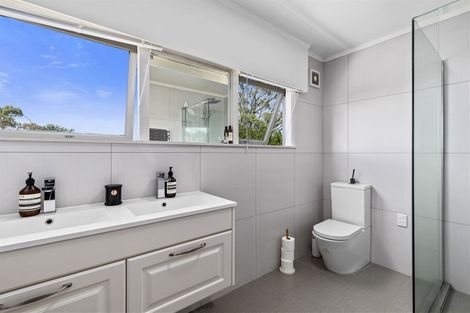 Photo of property in 120 Sunrise Avenue, Mairangi Bay, Auckland, 0630