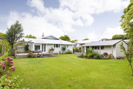 Photo of property in 12 Moerangi Street, West End, Palmerston North, 4410