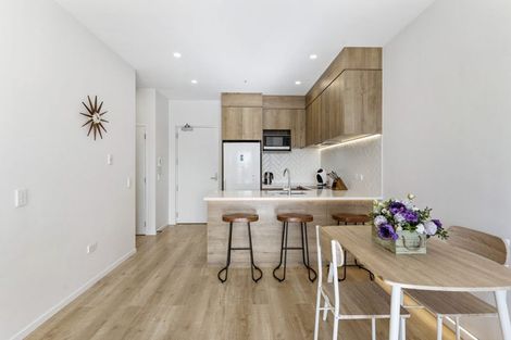 Photo of property in 404/553c Glenfield Road, Glenfield, Auckland, 0629