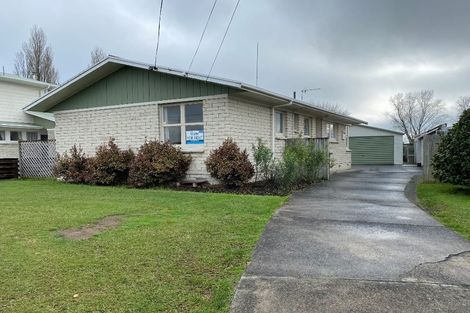 Photo of property in 37 Lewis Street, Glenview, Hamilton, 3206