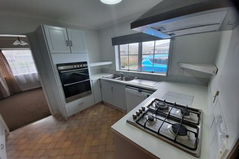 Photo of property in 2 Kingston Street, Awapuni, Palmerston North, 4412