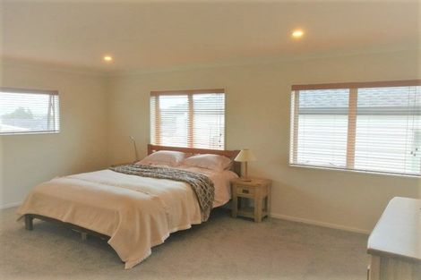 Photo of property in 9 Bottega Close, Flat Bush, Auckland, 2019