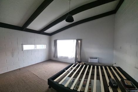 Photo of property in 129 Constable Street, Newtown, Wellington, 6021