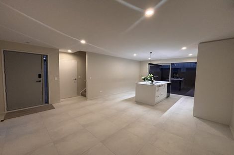 Photo of property in 3/50 Marine Parade, North New Brighton, Christchurch, 8083