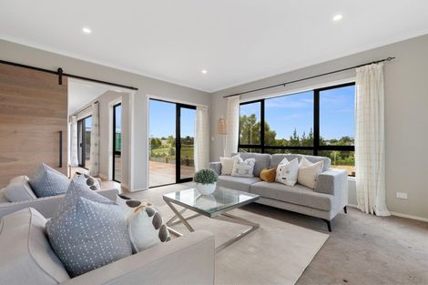 Photo of property in 13 Paritai Place, Flagstaff, Hamilton, 3210