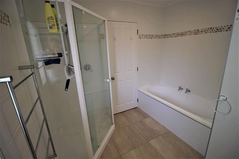 Photo of property in 2/18 Mission View Drive, Northpark, Auckland, 2013