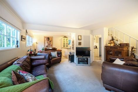 Photo of property in 2/20 Hythe Terrace, Mairangi Bay, Auckland, 0630