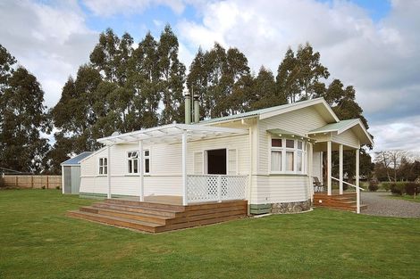 Photo of property in 14 Dalefield Road, Carterton, 5713