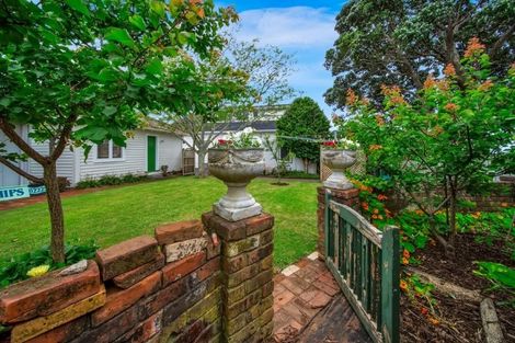 Photo of property in 533 Devon Street West, Blagdon, New Plymouth, 4310