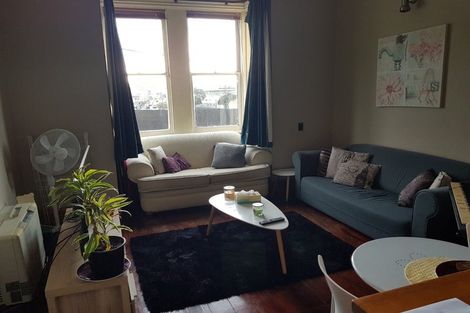 Photo of property in 25 Douglas Street, Mount Cook, Wellington, 6021