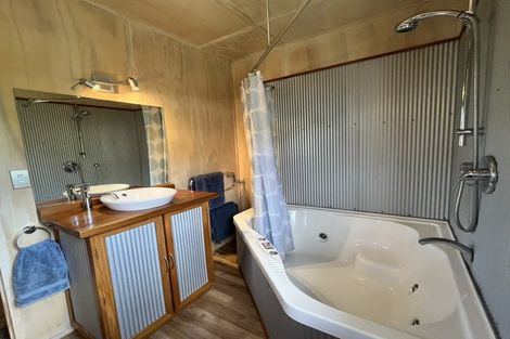 Photo of property in 112 Winslow Place, Matarangi, Whitianga, 3592