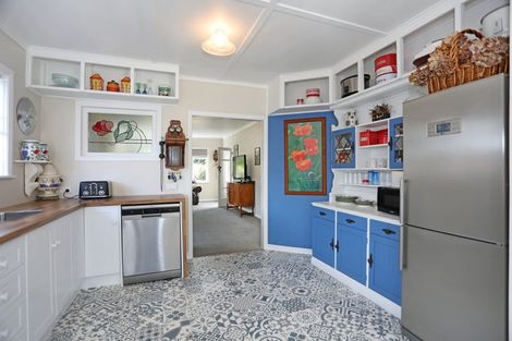 Photo of property in 121 East Street, Feilding, 4702