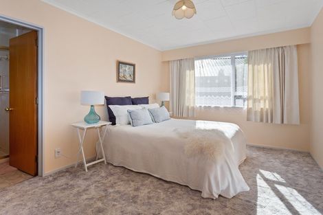 Photo of property in 10 Pasadena Place, Harewood, Christchurch, 8051