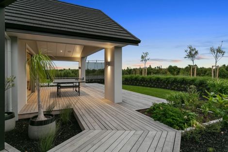 Photo of property in 7 Mike Smith Drive, Cambridge, 3434