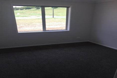 Photo of property in 22 Lakeside Terrace, Omokoroa, 3114