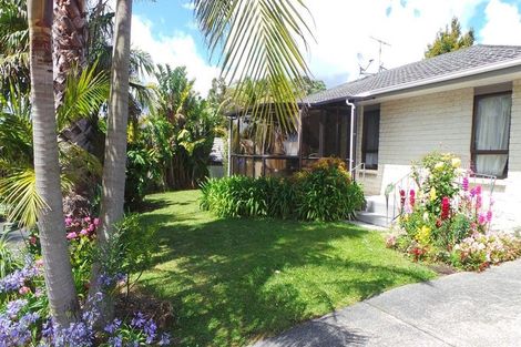 Photo of property in 2/59a Norwood Road, Bayswater, Auckland, 0622
