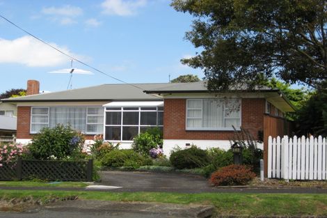 Photo of property in 142 Kitchener Road, Pukekohe, 2120