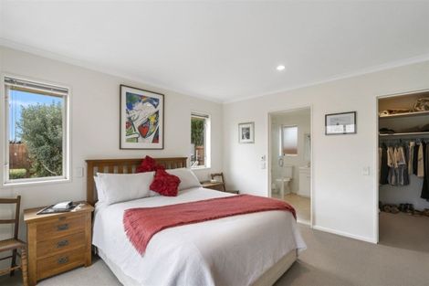 Photo of property in 3 Springside Place, Redwood, Christchurch, 8051
