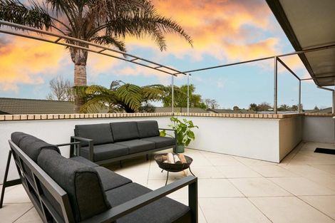 Photo of property in 5 Coulston Place, Riverdale, Gisborne, 4010