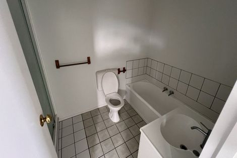 Photo of property in 27a Kentwood Drive, Woodridge, Wellington, 6037