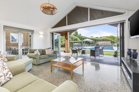 Photo of property in 80 Okura River Road, Okura, Albany, 0792