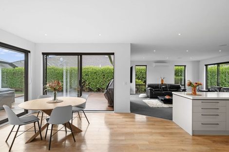 Photo of property in 2 Westburn Place, Prebbleton, 7604