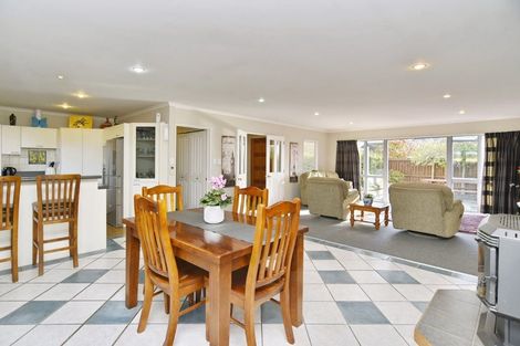 Photo of property in 135 Chinnerys Road, Woodend, 7610