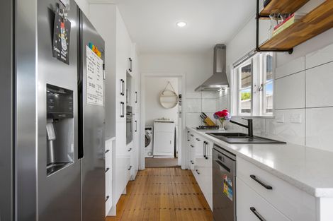 Photo of property in 34 Kelvin Road, Papakura, 2110