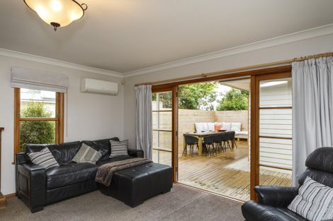 Photo of property in 67 Keeling Street, West End, Palmerston North, 4412