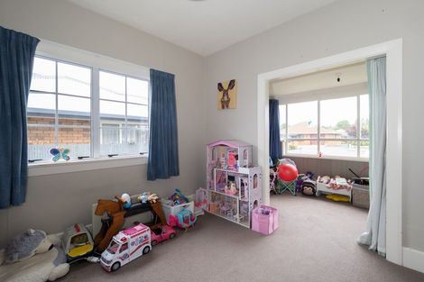 Photo of property in 64 Cameron Street, Ashburton, 7700