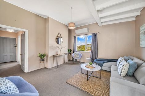 Photo of property in 25 Shortland Street, Caversham, Dunedin, 9011