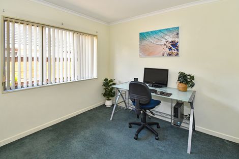 Photo of property in 28a Taka Street, Takanini, 2112