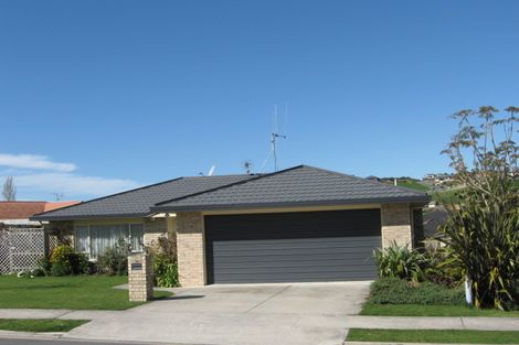 Photo of property in 18 Mamaku Rise, Welcome Bay, Tauranga, 3112