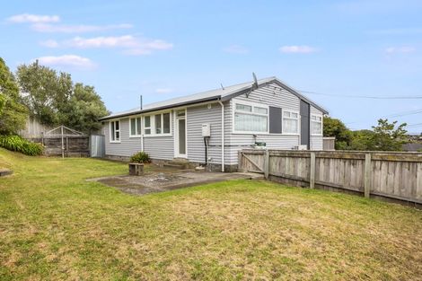 Photo of property in 172 Matai Road, Raumati Beach, Paraparaumu, 5032