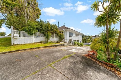 Photo of property in 121 Stredwick Drive, Torbay, Auckland, 0630
