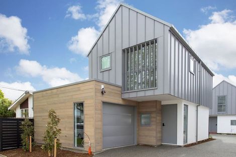 Photo of property in 31 Oxley Avenue, St Albans, Christchurch, 8014