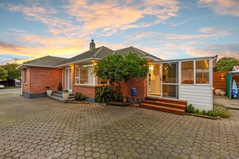 Photo of property in 75 Appleby Crescent, Burnside, Christchurch, 8053