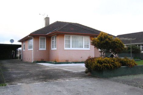 Photo of property in 620 Featherston Street, Roslyn, Palmerston North, 4414
