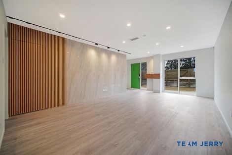 Photo of property in 15 Te Aparangi Road, Papakura, 2110