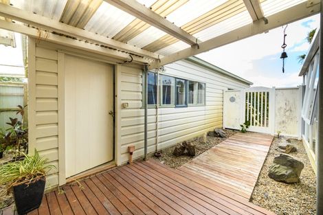 Photo of property in 1112 Rangiotu Road, Rangiotu, Palmerston North, 4477