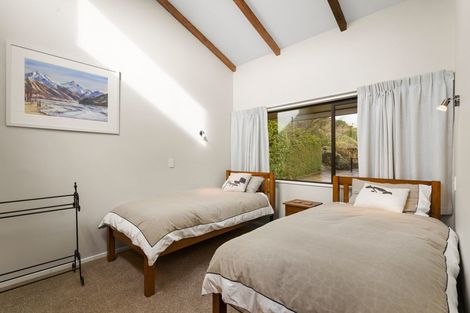 Photo of property in 3 Sycamore Place, Wanaka, 9305